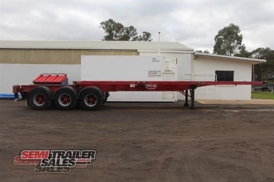 2001 Maxitrans 40FT Retractable Skel