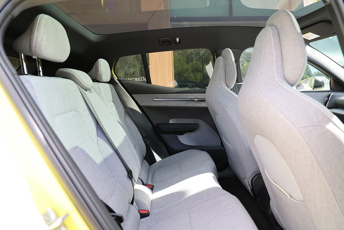 2023 Volvo EX30 Single Motor Extended Range Ultra