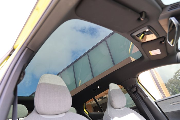 2023 Volvo EX30 Single Motor Extended Range Ultra