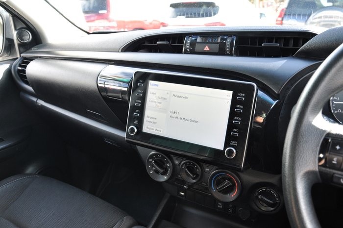 2020 Toyota Hilux 4x4 SR 2.8L T Diesel Automatic Double Cab 