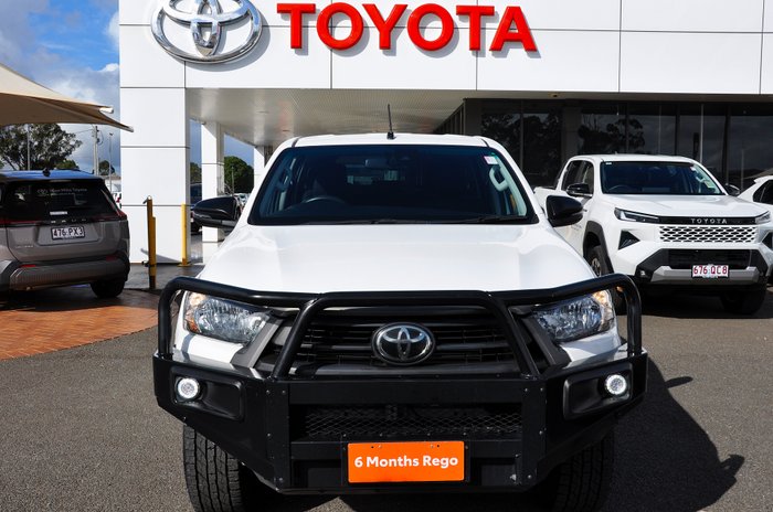2020 Toyota Hilux 4x4 SR 2.8L T Diesel Automatic Double Cab 