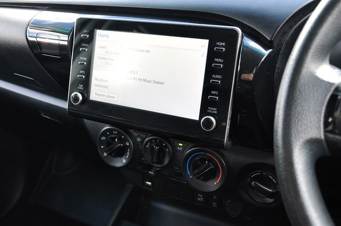 2020 Toyota Hilux 4x4 SR 2.8L T Diesel Automatic Double Cab 
