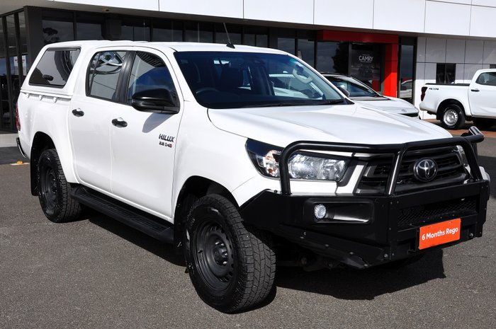 2020 Toyota Hilux 4x4 SR 2.8L T Diesel Automatic Double Cab 