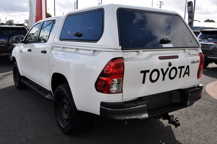 2020 Toyota Hilux 4x4 SR 2.8L T Diesel Automatic Double Cab 