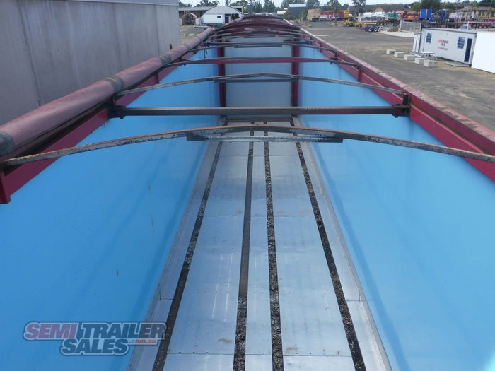 2005 Maxitrans Tip Through Bin B Double Set
