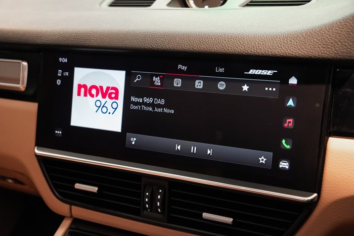 2022 Porsche Cayenne Platinum Edition