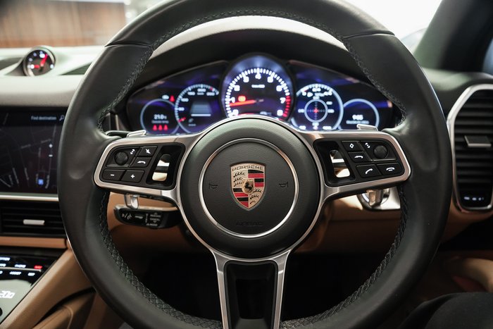 2022 Porsche Cayenne Platinum Edition