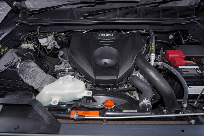 2021 Isuzu MU-X LS-U