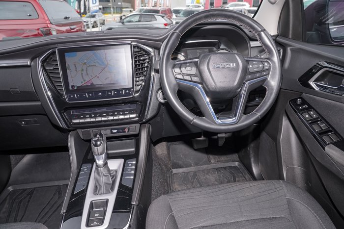 2021 Isuzu MU-X LS-U