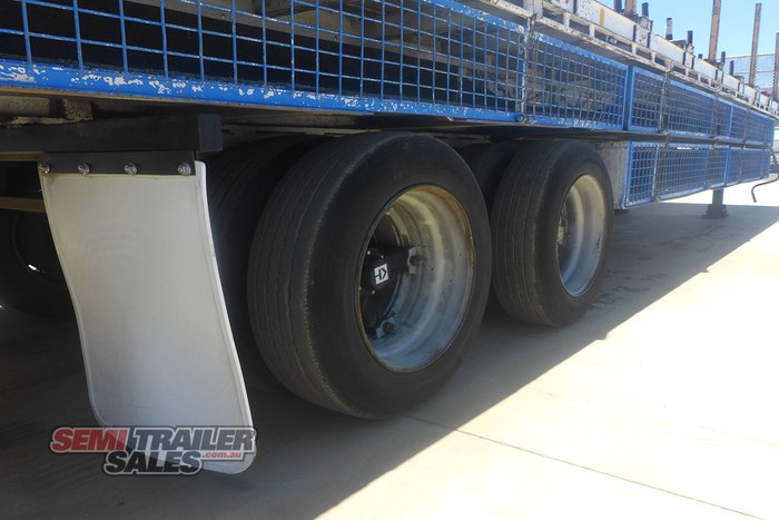 1994 Haulmark Bogie Steel Spec Flat Top