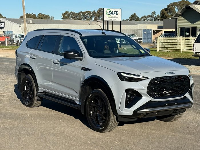 2026 Isuzu MU-X