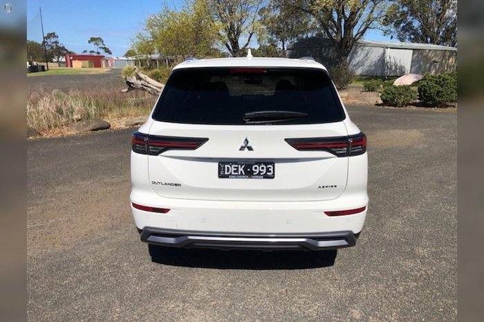 2025 Mitsubishi Outlander Aspire