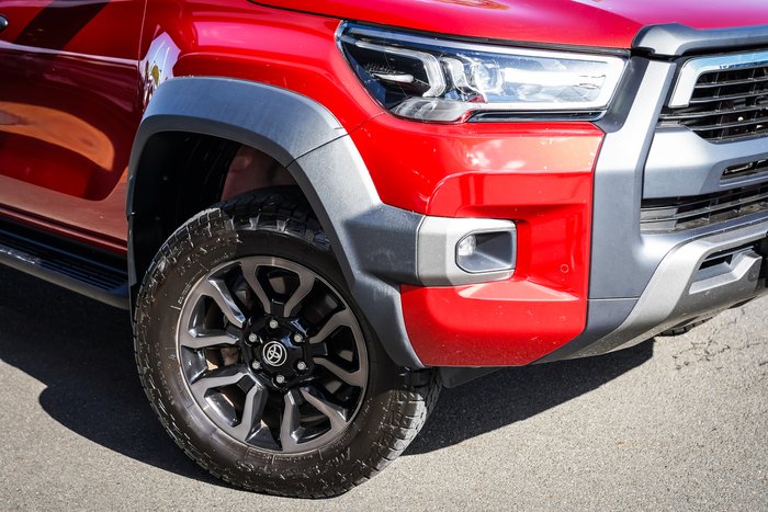 2022 Toyota HILUX Rogue 1