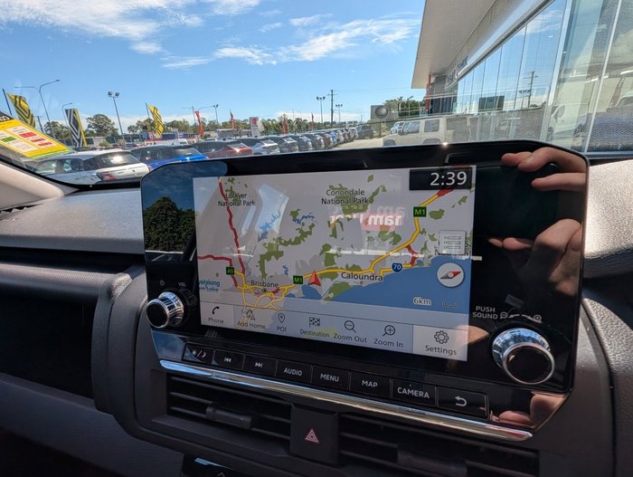 2025 NISSAN NAVARA SL