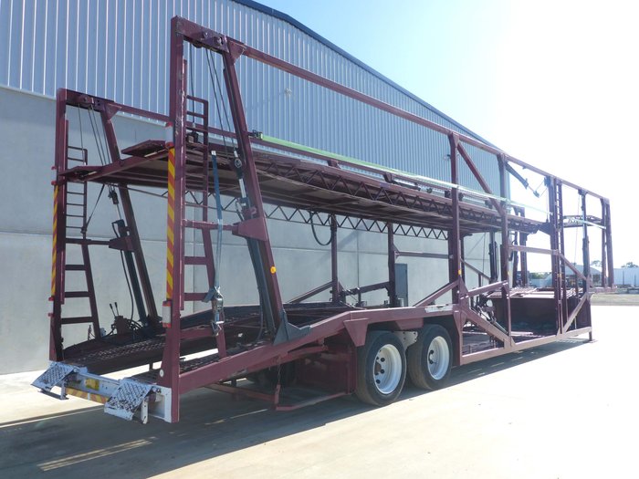 2010 Runge Bogie Car Carrier