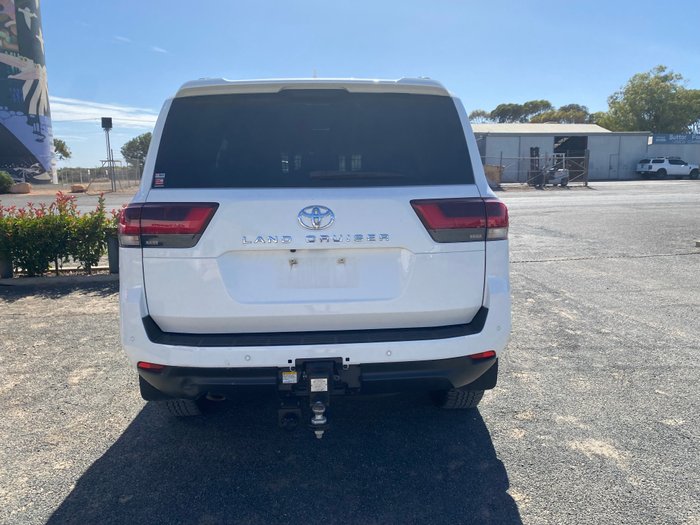 2022 Toyota Landcruiser