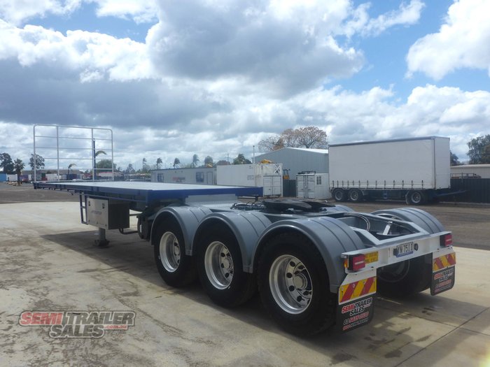 2020 Maxitrans 12 Pallet Flat Top A Trailer