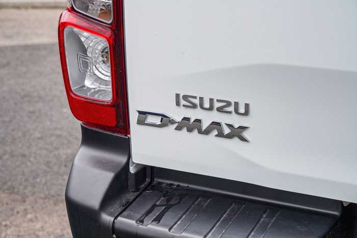 2025 Isuzu D-MAX X-RIDER