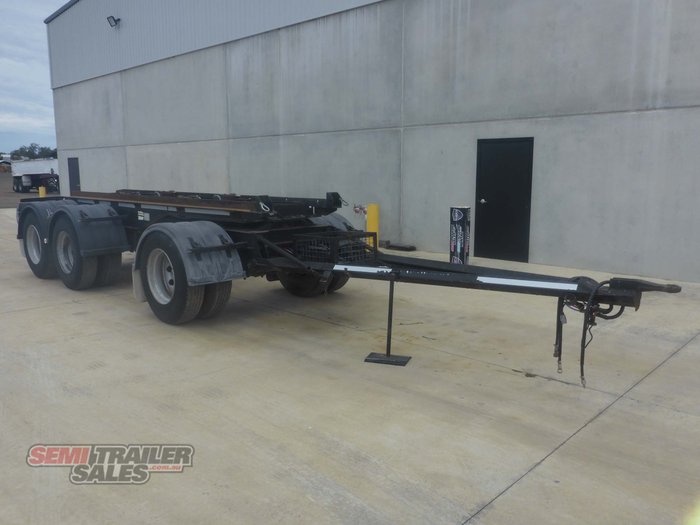 2006 Chris's Body Builders 3 Axle Bin Dog Trailer