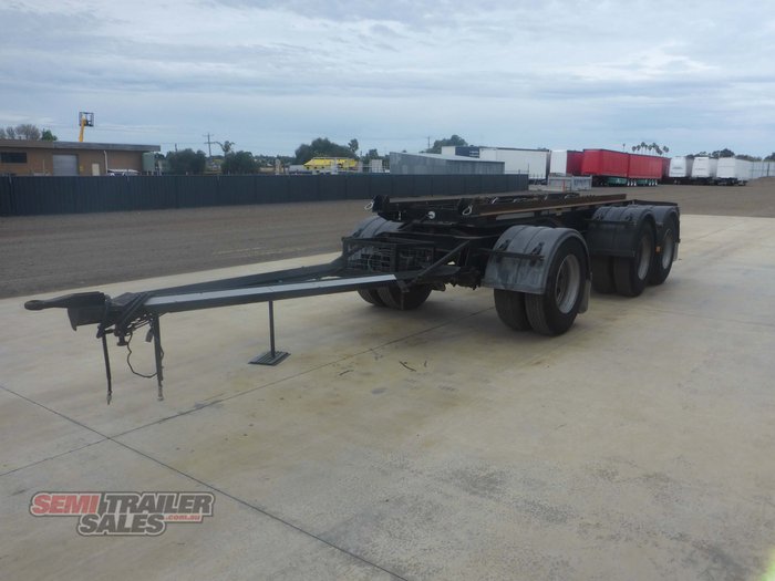 2006 Chris's Body Builders 3 Axle Bin Dog Trailer