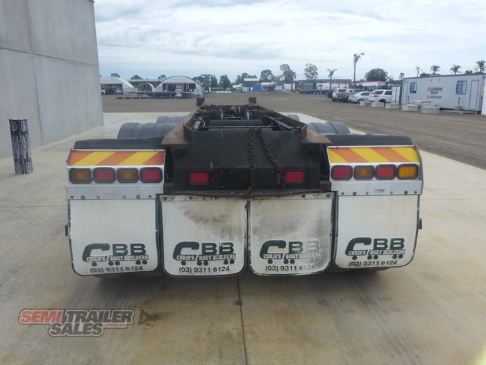 2006 Chris's Body Builders 3 Axle Bin Dog Trailer