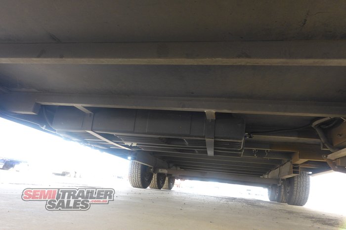 2013 Motorsport 5th Wheel Transporter