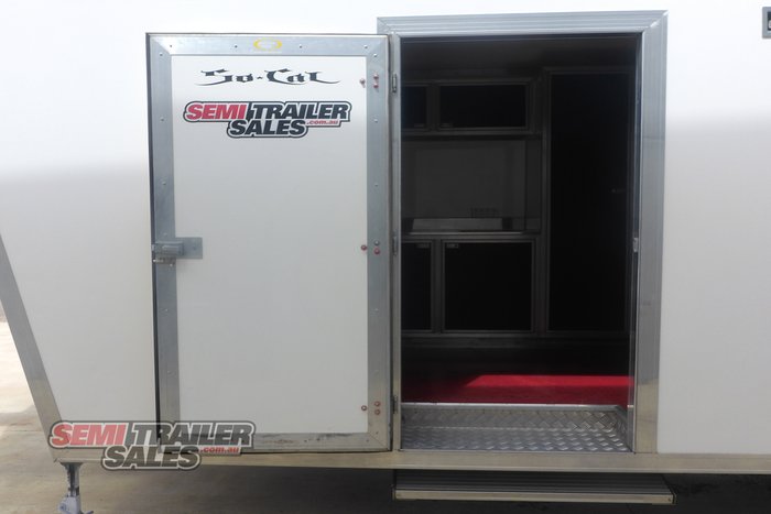 2013 Motorsport 5th Wheel Transporter