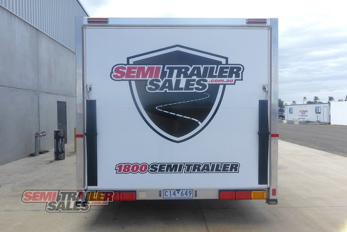 2013 Motorsport 5th Wheel Transporter