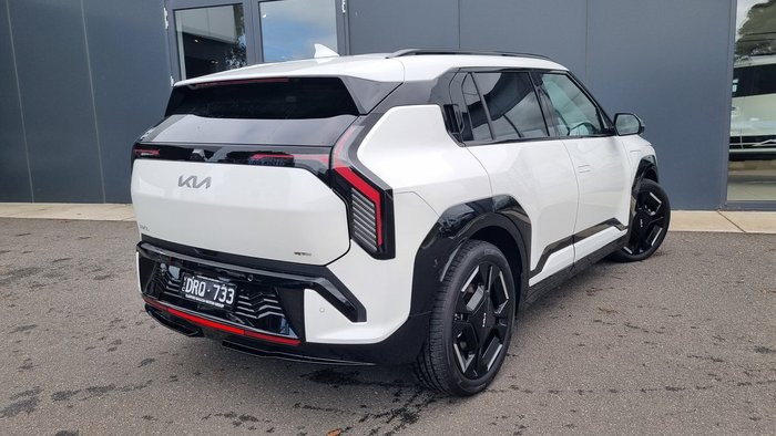 2025 KIA EV3
