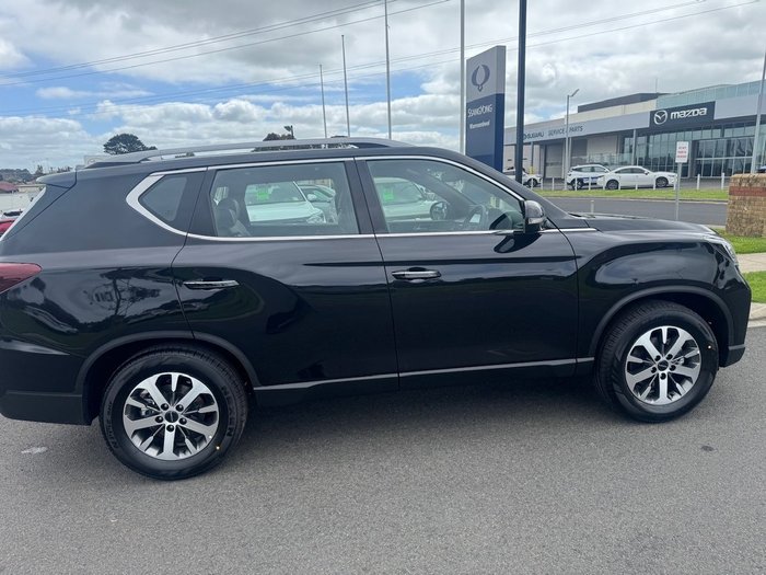 2025 SSANGYONG REXTON