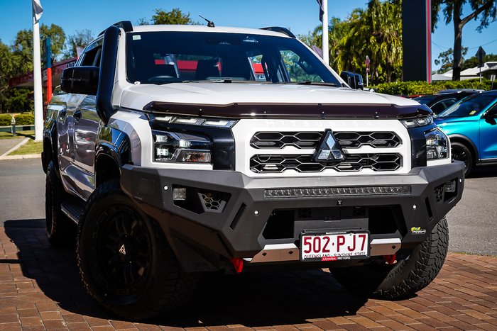 2024 MITSUBISHI TRITON GSR (4x4)