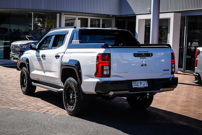 2024 MITSUBISHI TRITON GSR (4x4)