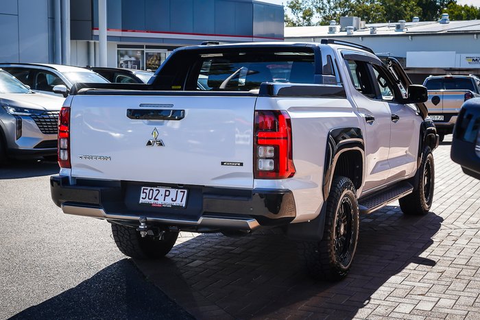 2024 MITSUBISHI TRITON GSR (4x4)
