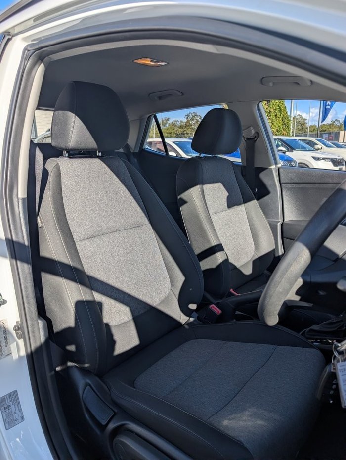 2024 KIA STONIC YB