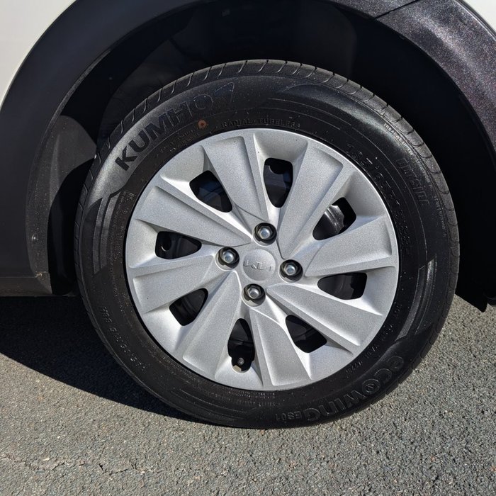 2024 KIA STONIC YB