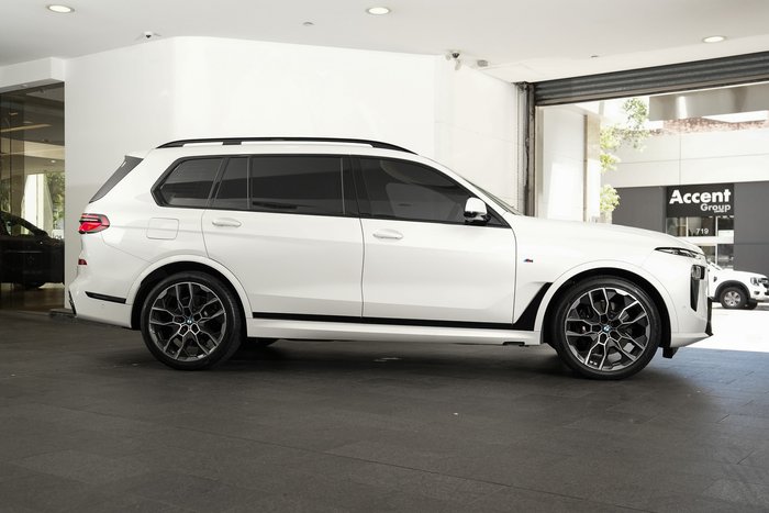 2023 BMW X7 xDrive40d M Sport