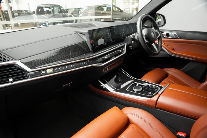 2023 BMW X7 xDrive40d M Sport