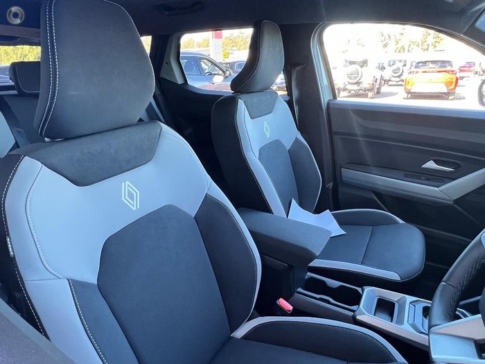 2025 RENAULT DUSTER TECHNO