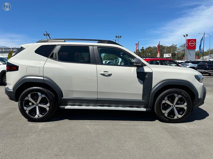 2025 RENAULT DUSTER TECHNO