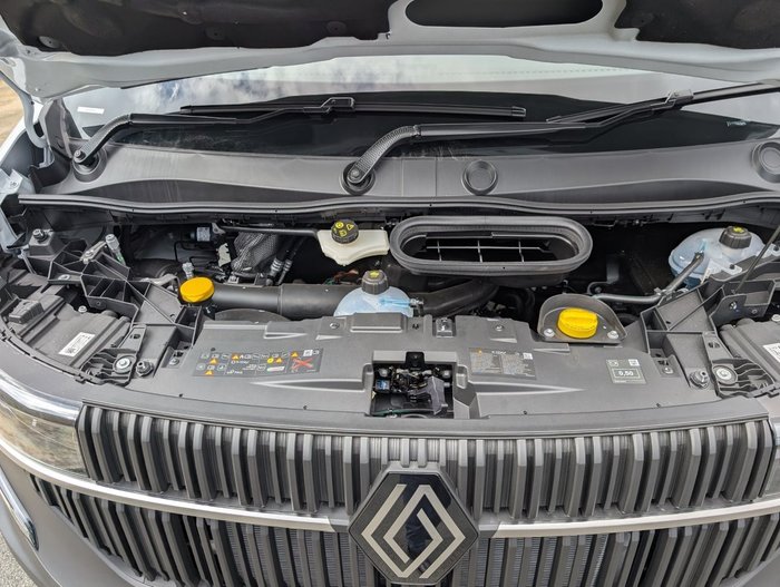 2026 RENAULT MASTER LWB