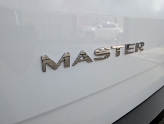 2026 RENAULT MASTER LWB