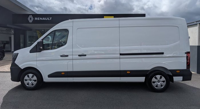 2026 RENAULT MASTER LWB