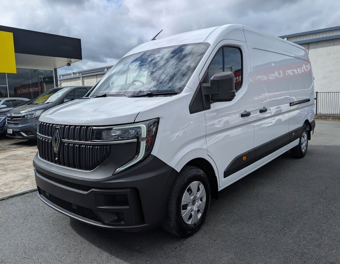 2026 RENAULT MASTER LWB