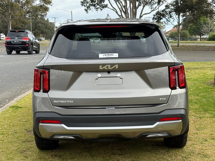 2025 Kia Sorento Sport+