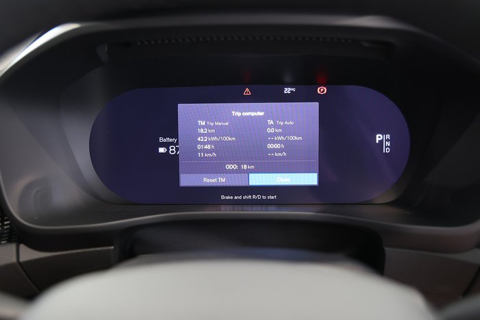 2025 Volvo EX40 Ultra Single Motor Extended Range