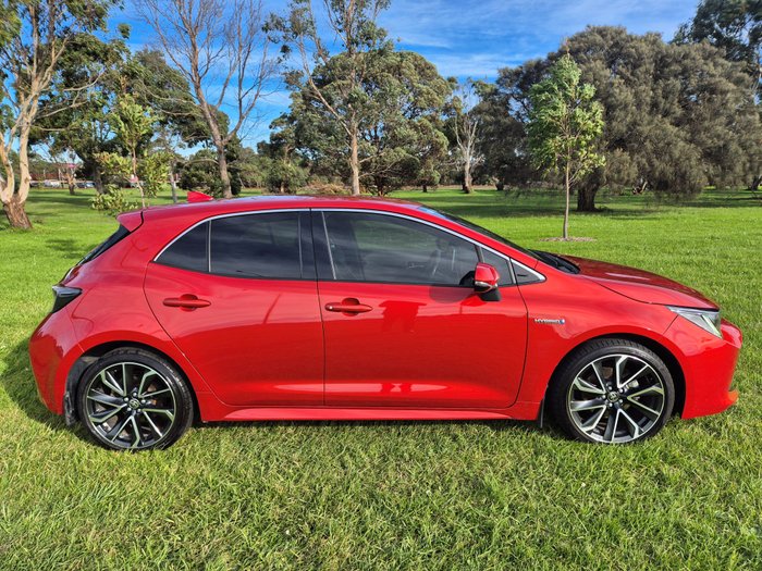 2019 Toyota Corolla ZR Hybrid