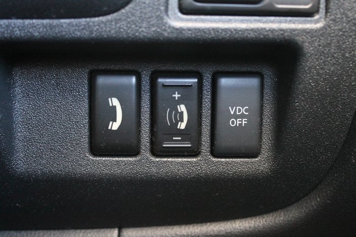 2011 Nissan Micra ST-L