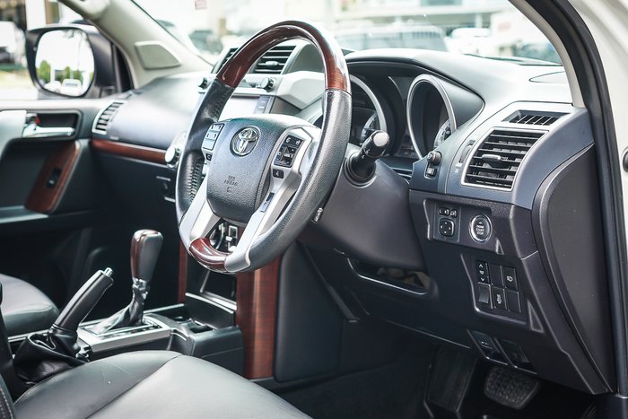 2016 Toyota PRADO Kakadu