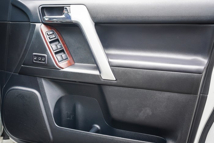 2016 Toyota PRADO Kakadu