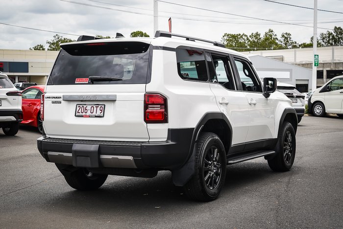 2025 Toyota PRADO GXL